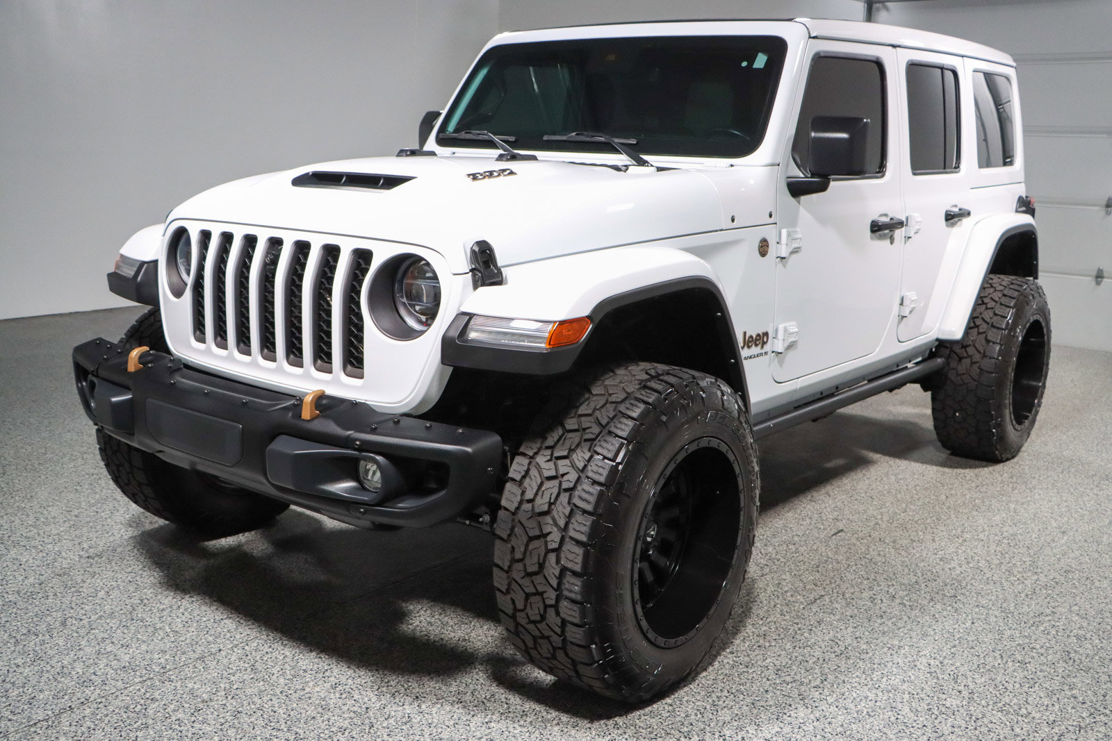 Used 2023 Jeep Wrangler Unlimited Rubicon 392 w/ Trailer Tow Package image 30