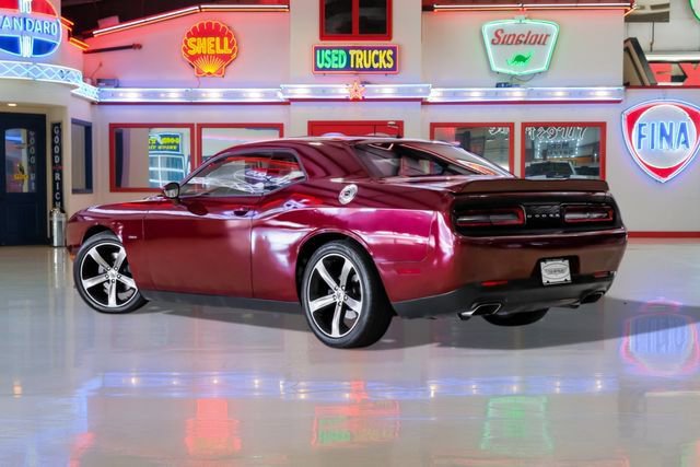 Used 2019 Dodge Challenger R/T w/ Cold Weather Group image 4