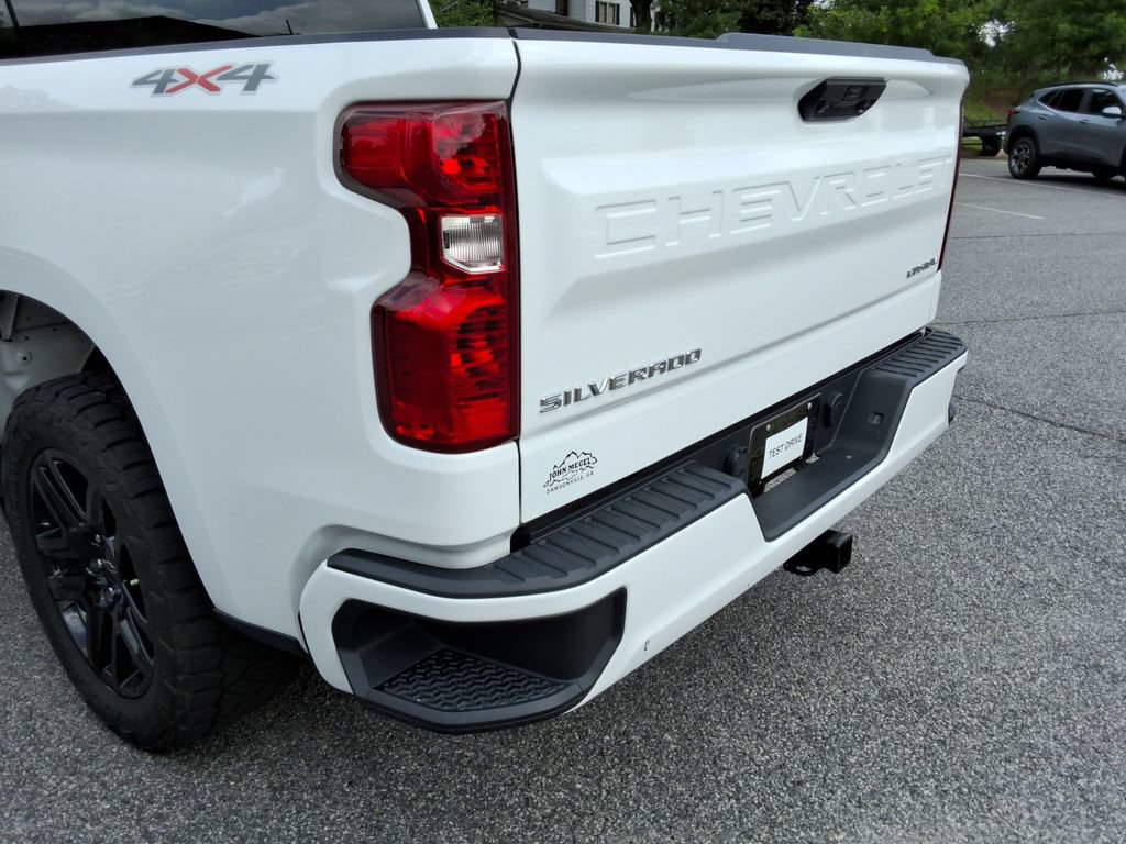 Certified 2024 Chevrolet Silverado 1500 Custom AWD/4WD image 14