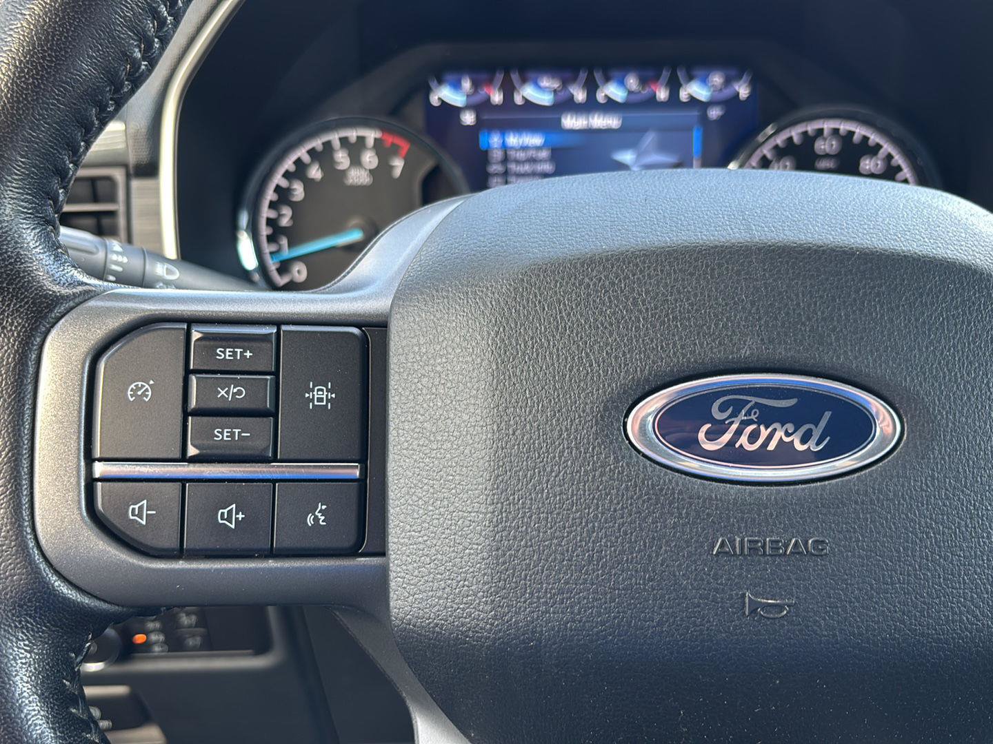 Used 2022 Ford F150 XLT w/ Equipment Group 302A High AWD/4WD image 19