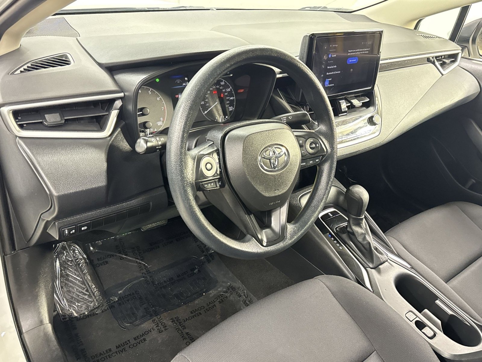 Used 2023 Toyota Corolla LE image 7