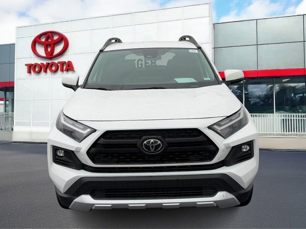 Used 2024 Toyota RAV4 Adventure image 7