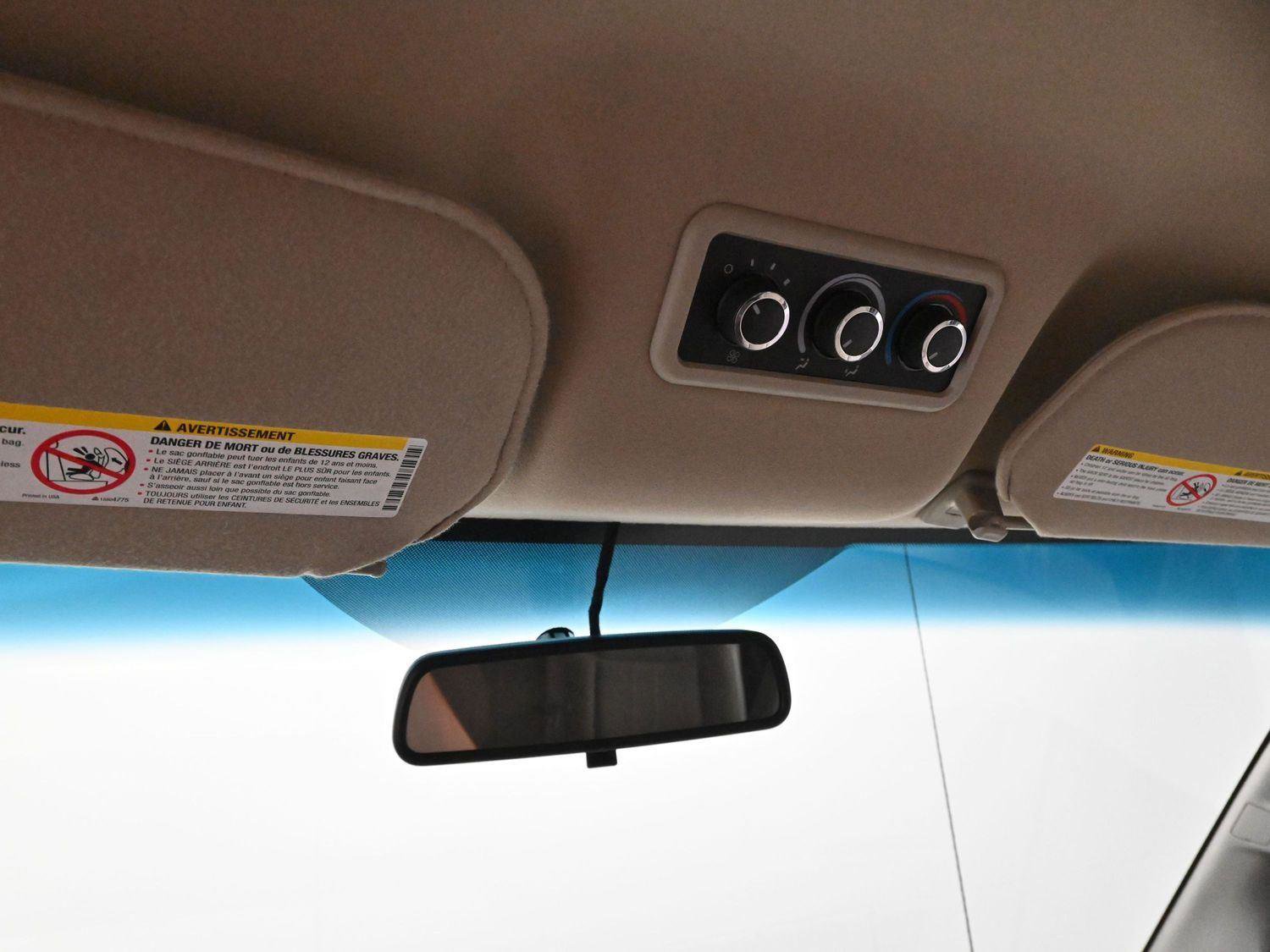 Used 2023 GMC Savana 3500 LS image 21