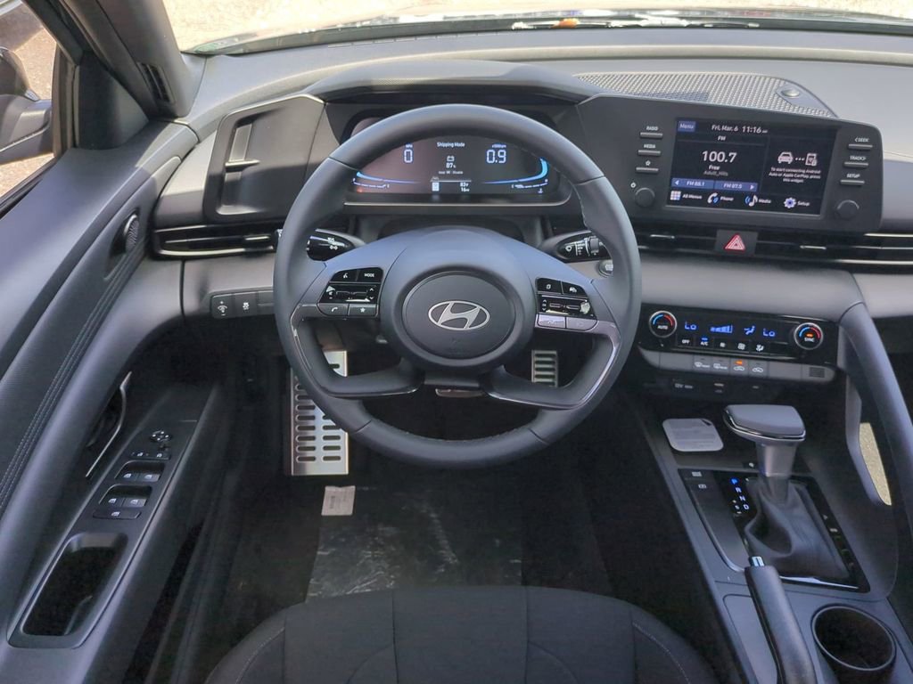 New 2026 Hyundai Elantra Sport image 17