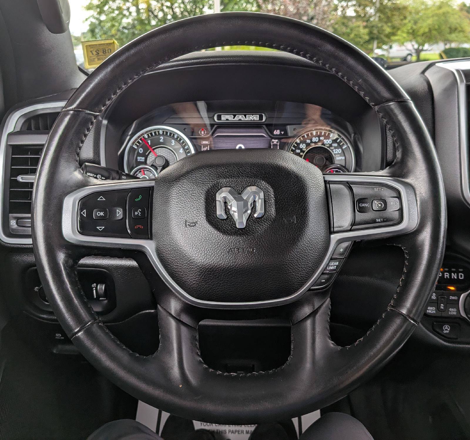 Used 2021 RAM 1500 Big Horn AWD/4WD image 17
