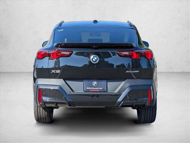 New 2026 BMW X2 xDrive28i w/ Technology Package AWD/4WD image 7