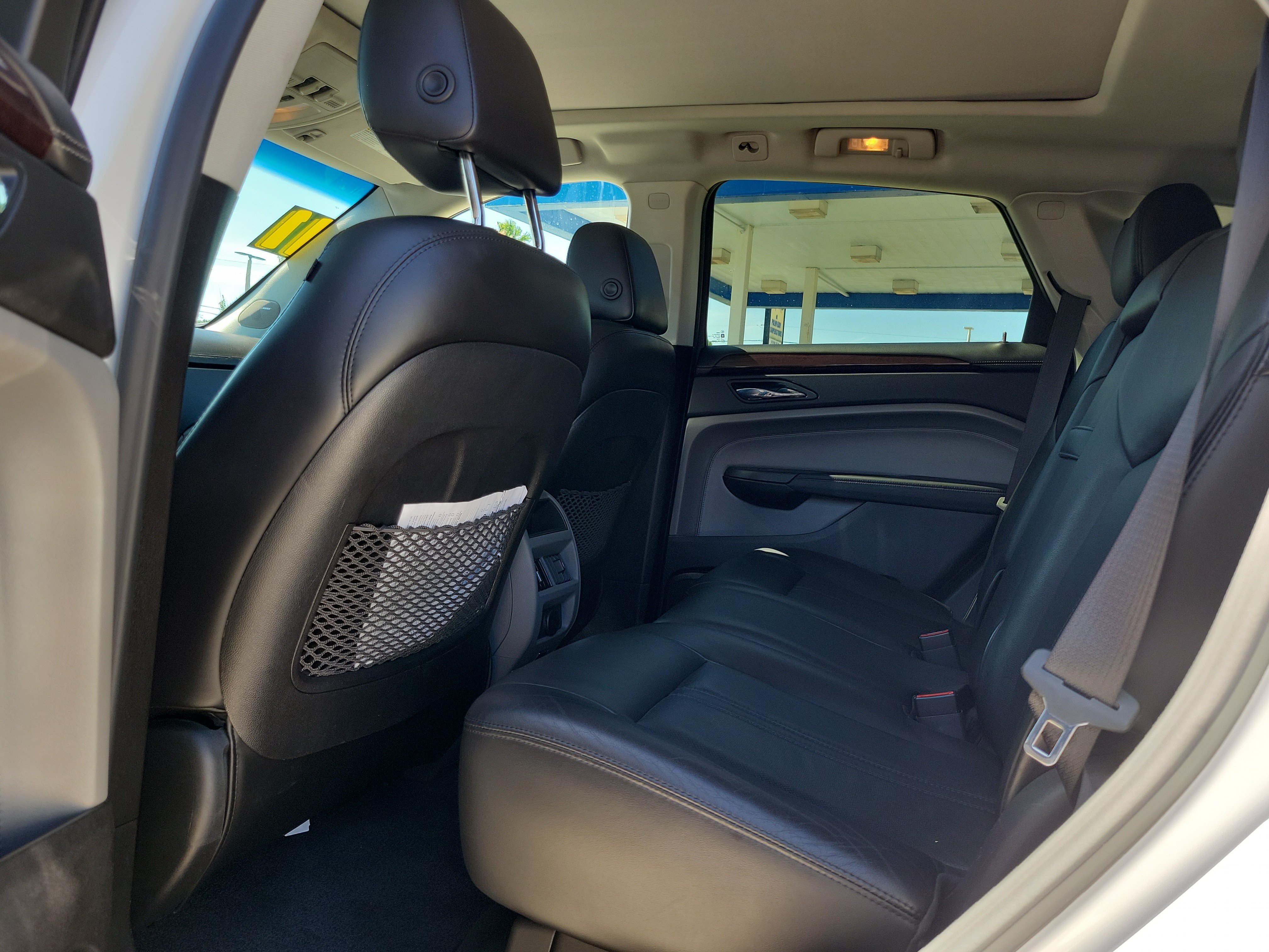 Used 2011 Cadillac SRX Luxury AWD/4WD image 9