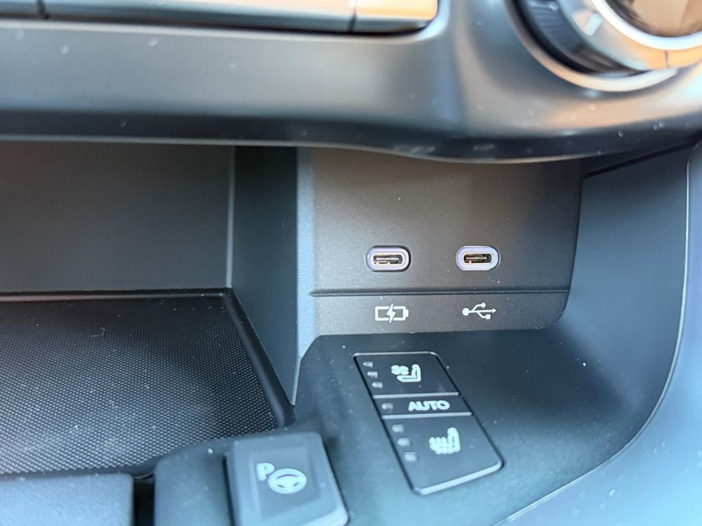 New 2026 Lexus LX 700h Luxury AWD/4WD image 23