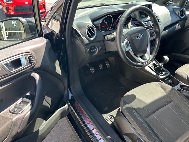 Used 2016 Ford Fiesta ST FWD image 9