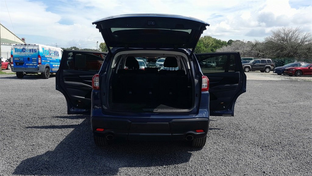 Used 2023 Subaru Ascent Premium w/ Convenience Package image 12