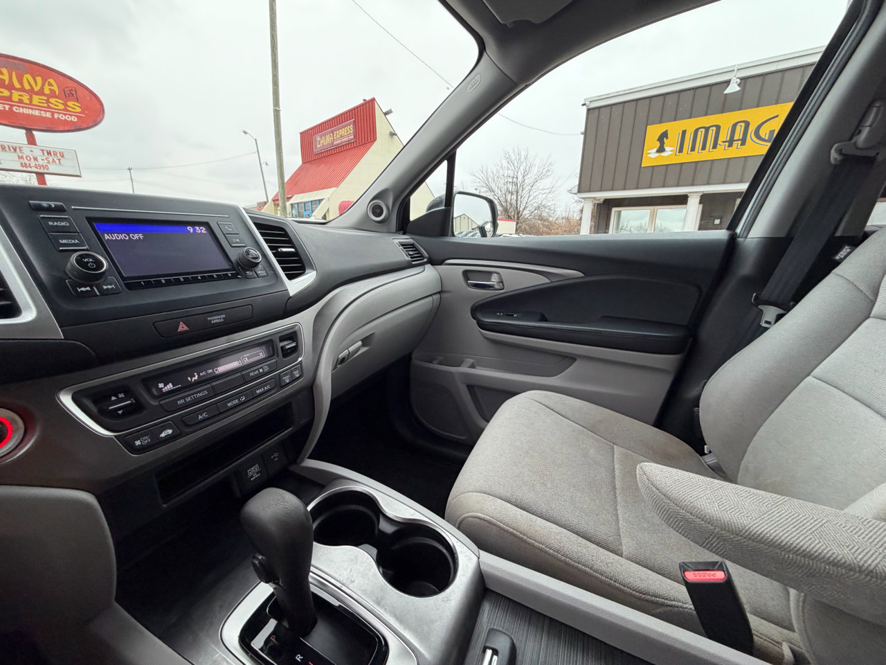 Used 2019 Honda Pilot LX image 22