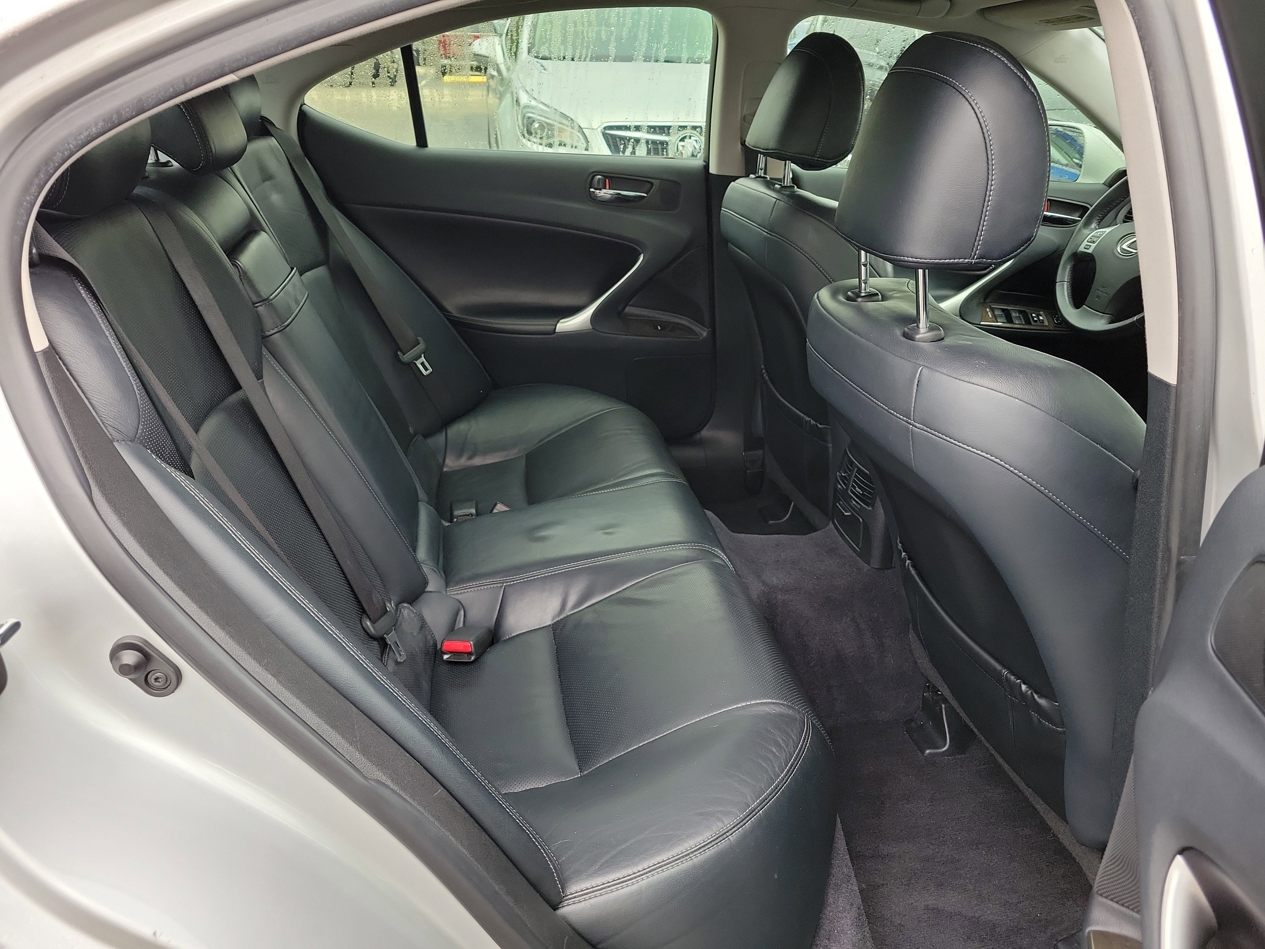 Used 2012 Lexus IS 250 w/ Premium Pkg Value Edition image 12