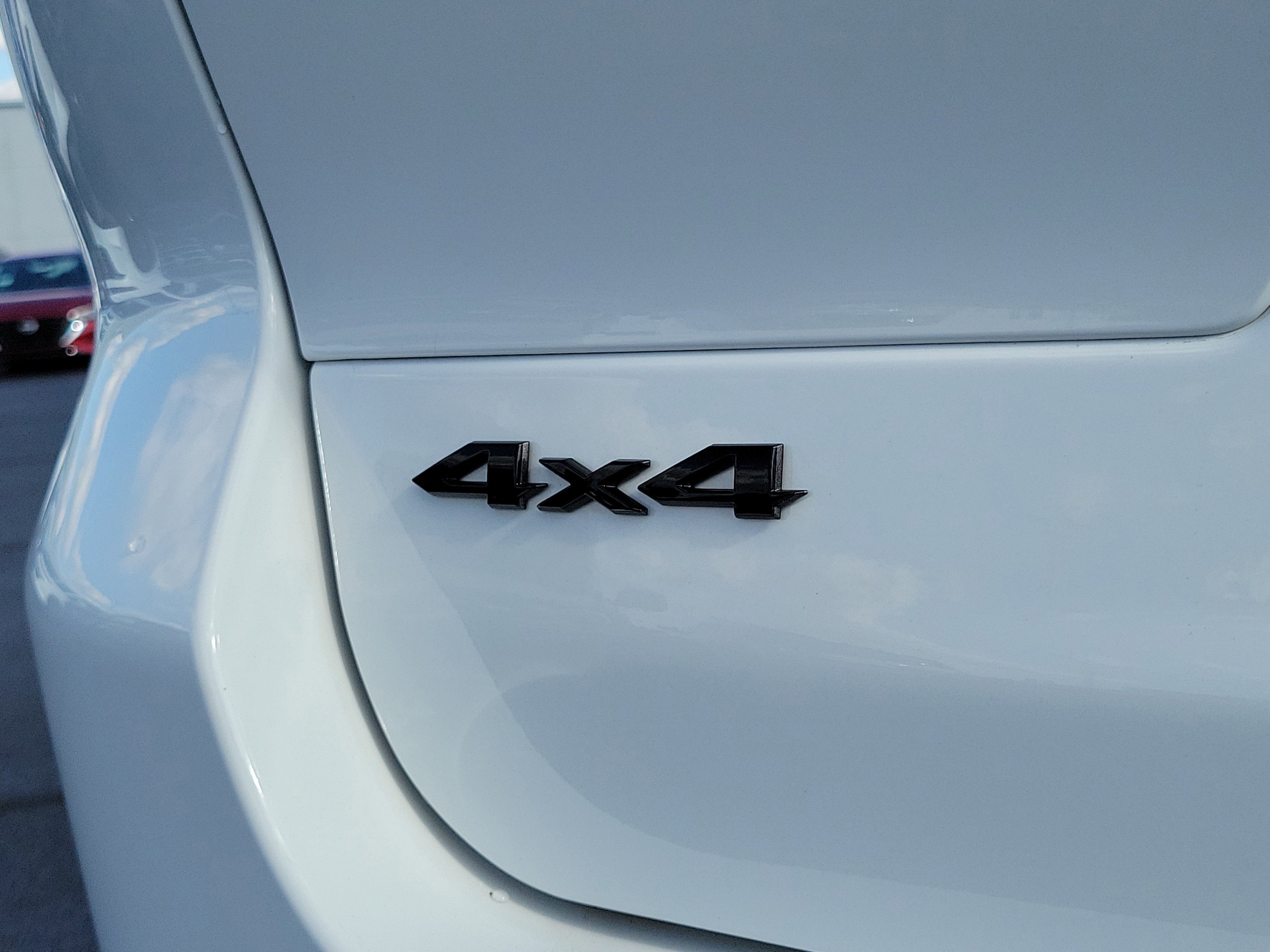 Used 2024 Jeep Grand Cherokee L Laredo image 7