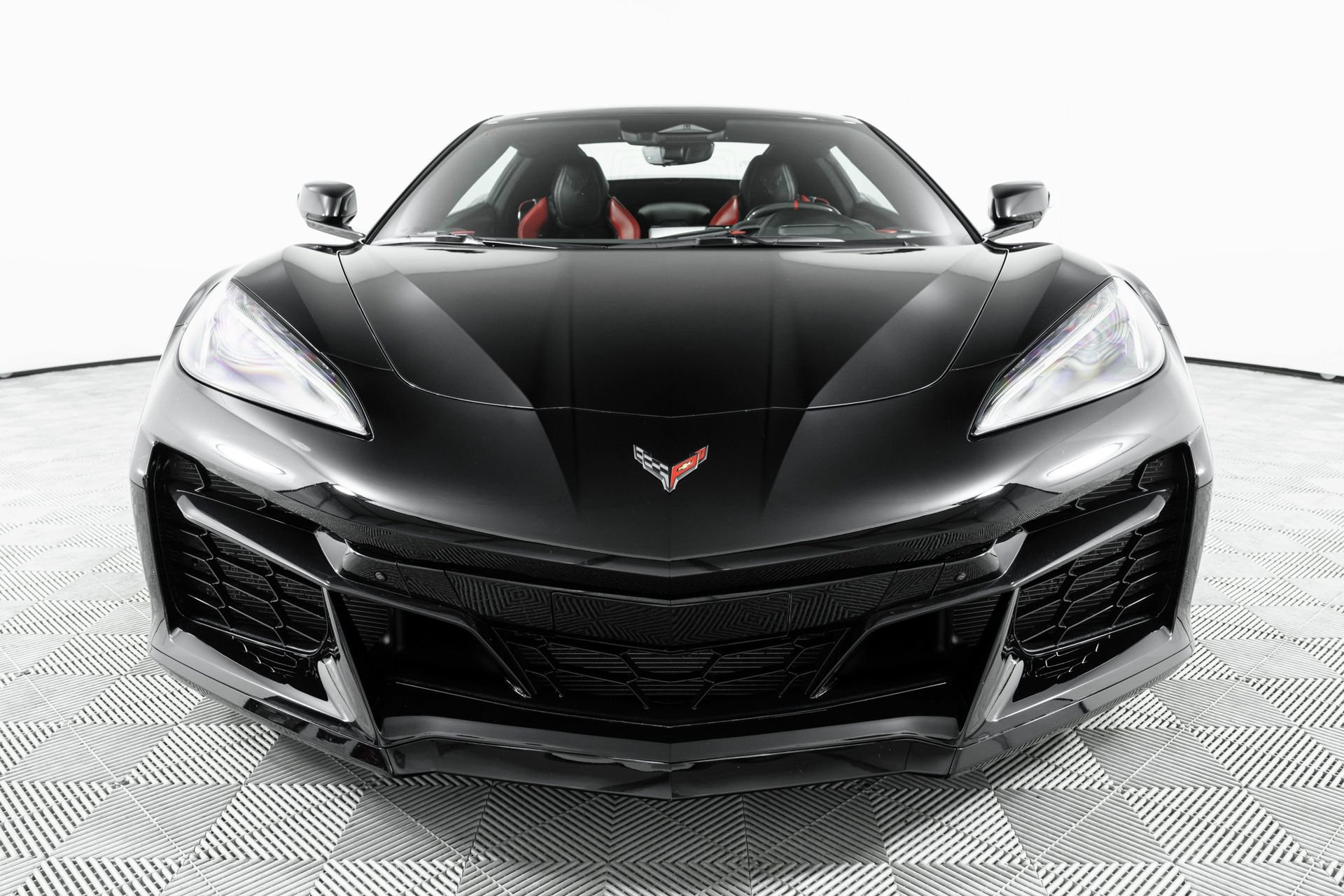 Used 2024 Chevrolet Corvette Z06 RWD image 95