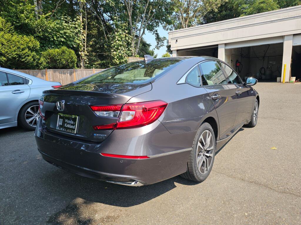 Certified 2018 Honda Accord Touring image 5