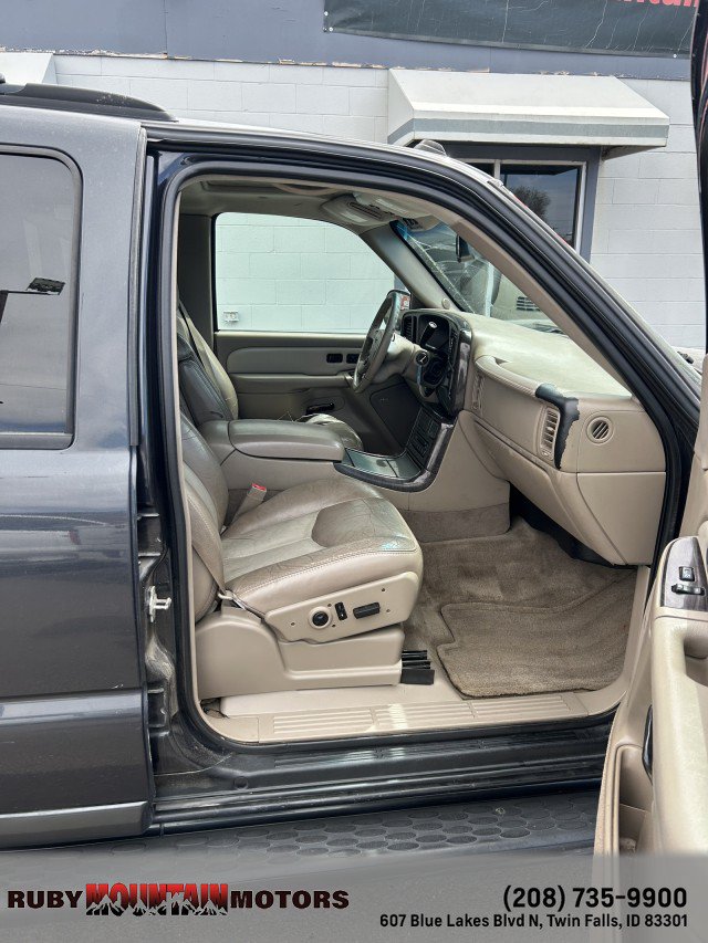 Used 2004 GMC Yukon Denali AWD/4WD image 28