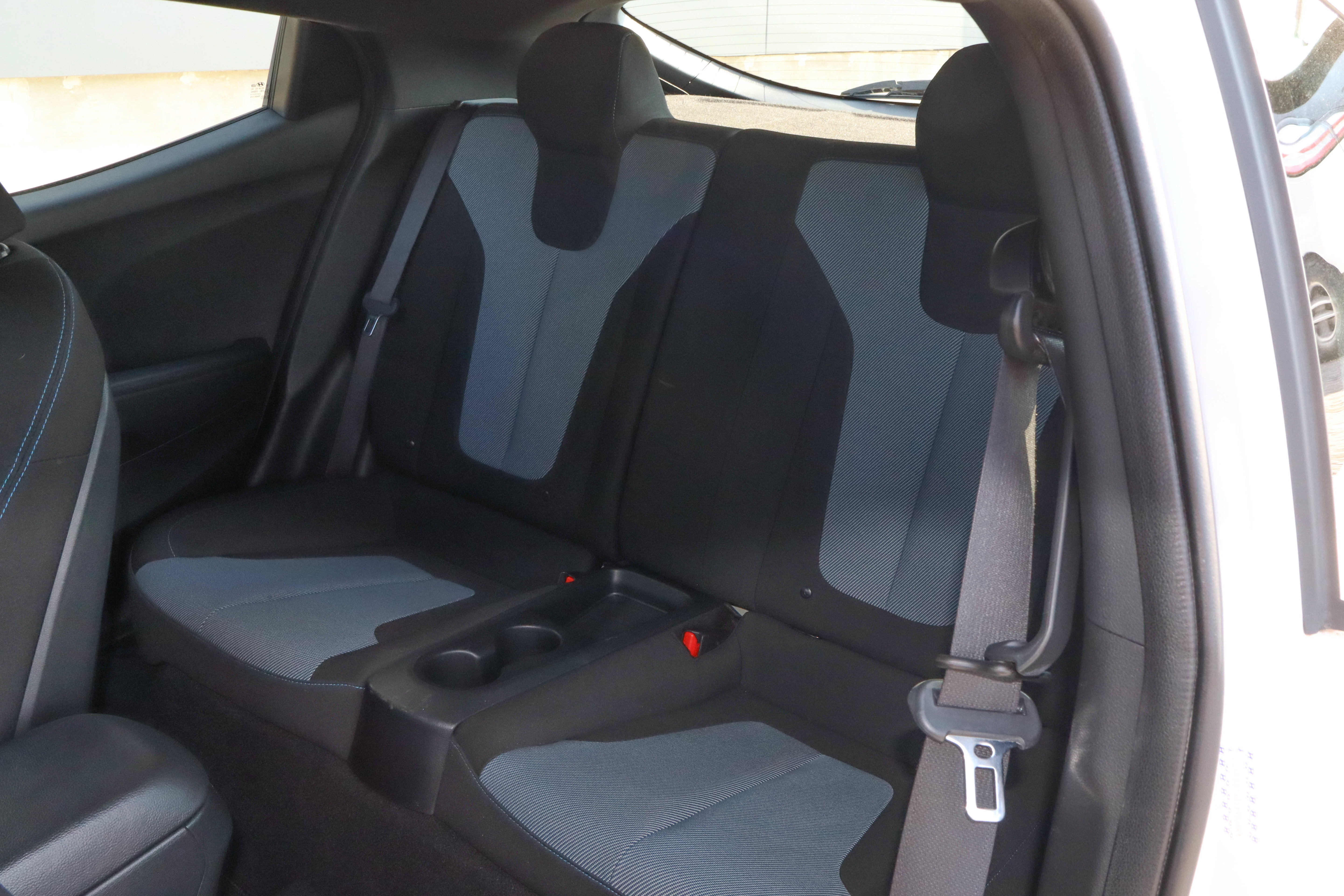 Used 2019 Hyundai Veloster 2.0 FWD image 8