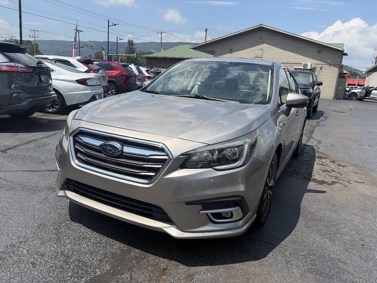 Used 2018 Subaru Legacy 2.5i Premium w/ Eyesight & BSD & Rcta & HBA AWD/4WD image 3