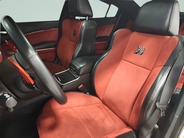 Used 2018 Dodge Charger R/T Scat Pack image 24