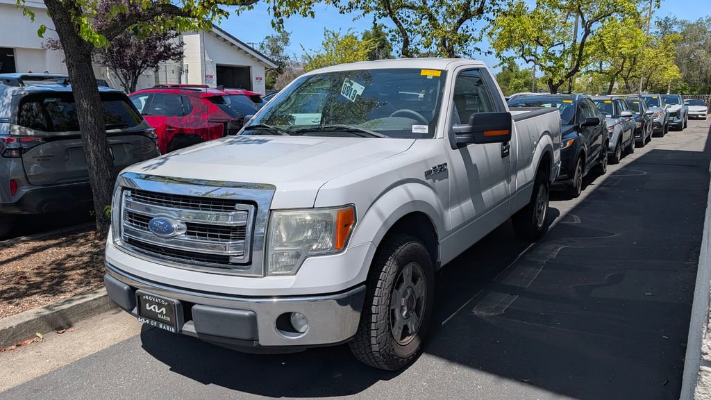 Used 2013 Ford F150 XLT w/ Mid Equipment Group RWD image 4