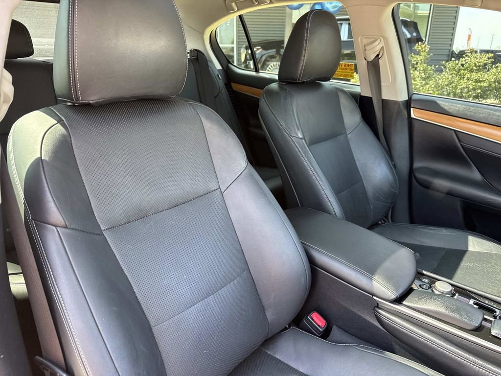 Used 2013 Lexus GS 450h image 12