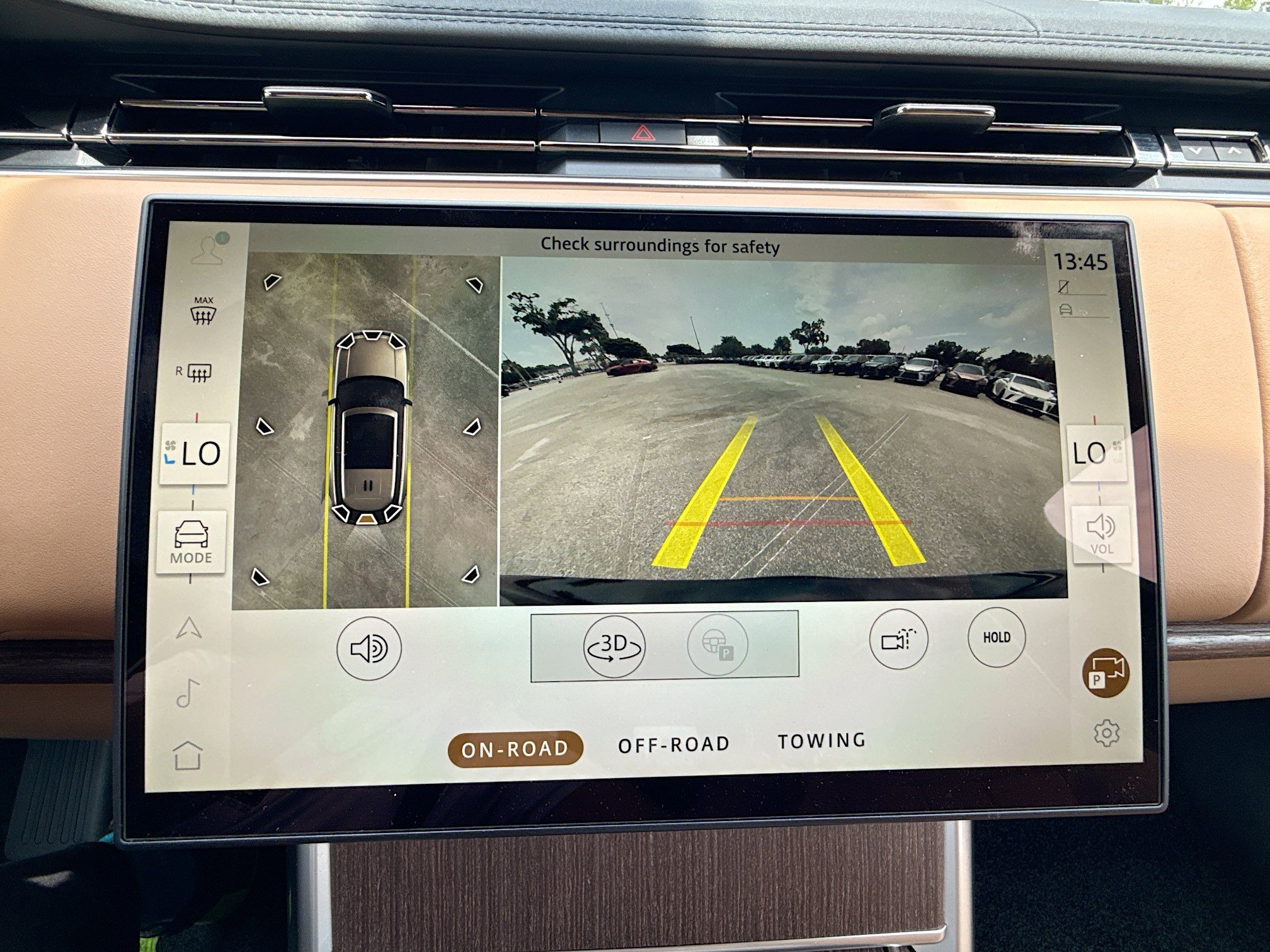 New 2026 Land Rover Range Rover Long Wheelbase SE AWD/4WD image 35