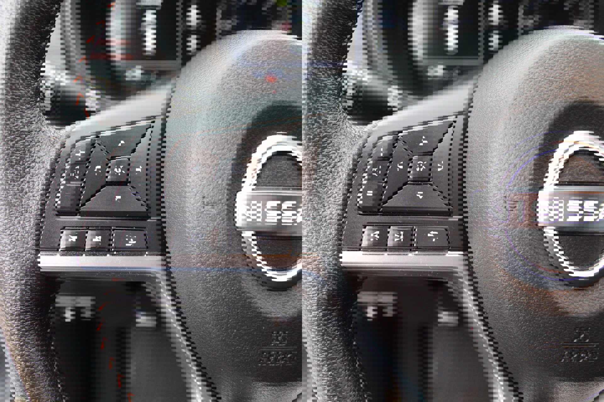 Used 2024 Nissan Kicks SR w/ SR Premium Package image 33