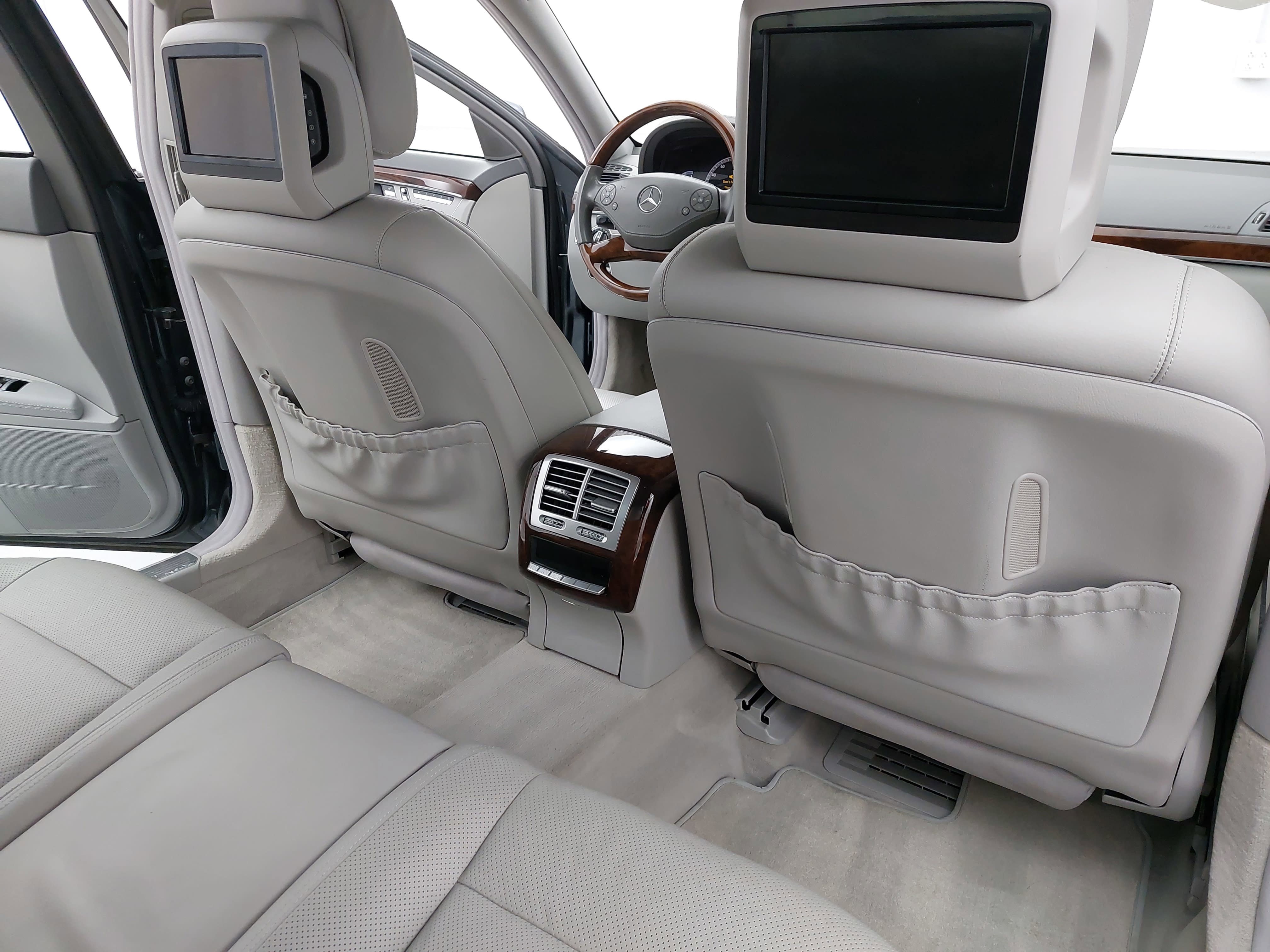Used 2010 Mercedes-Benz S 550 image 13