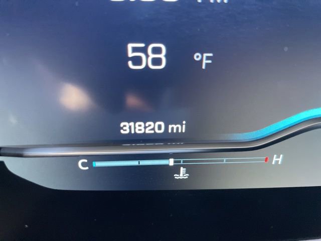 Used 2024 Chevrolet Tahoe RST w/ Luxury Package image 17