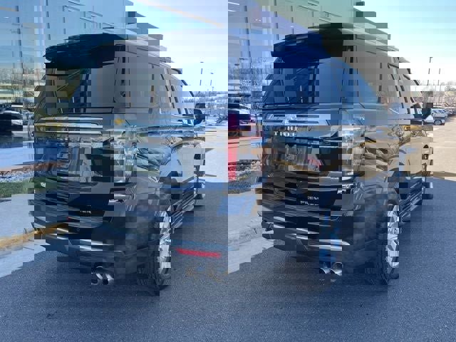 Used 2023 Chevrolet Tahoe Premier image 8