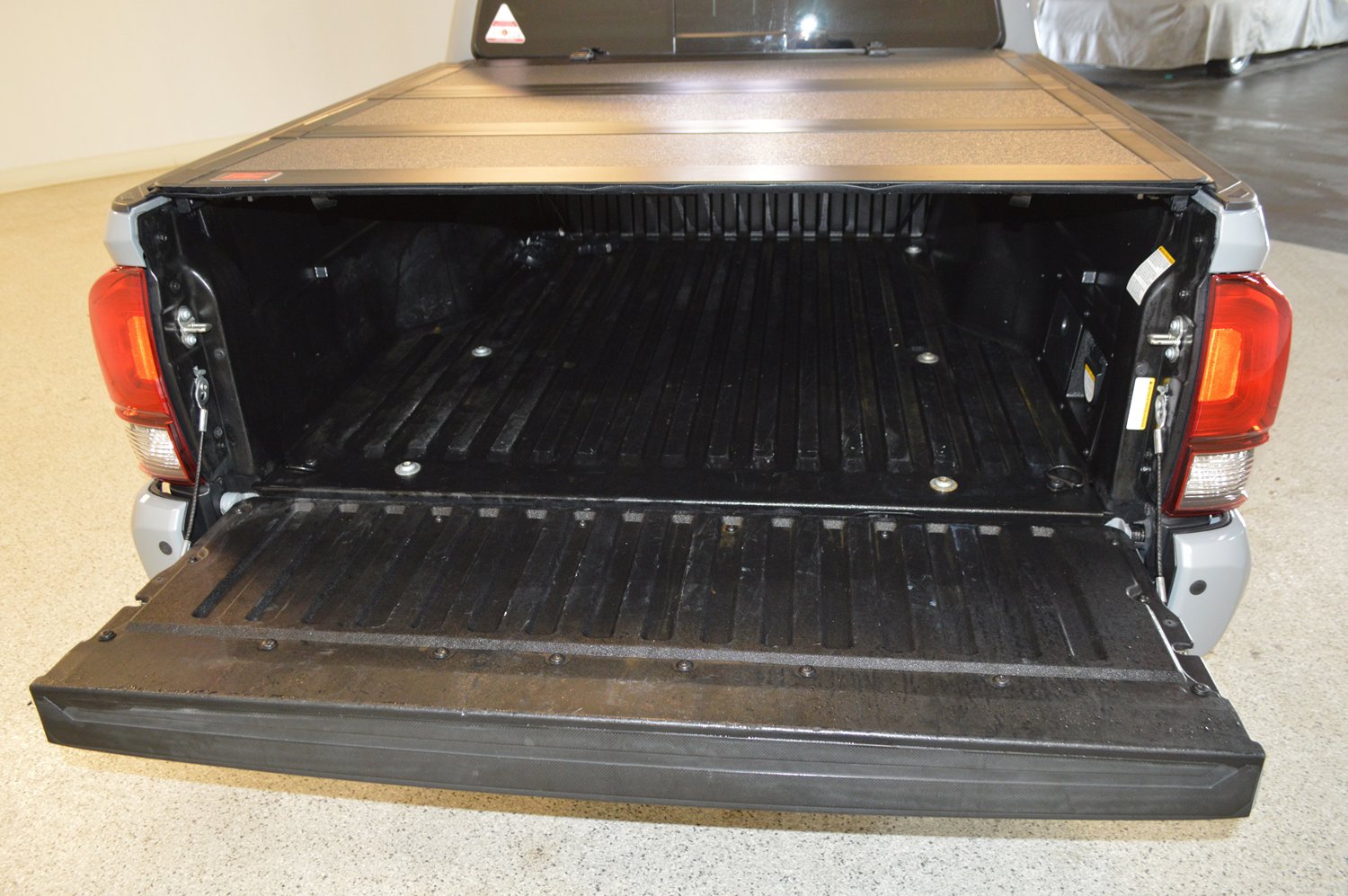 Used 2019 Toyota Tacoma TRD Sport image 13