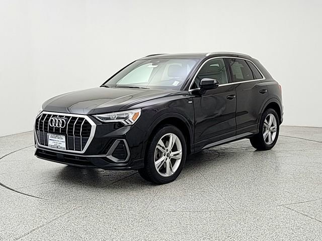 Used 2022 Audi Q3 2.0T Premium Plus AWD/4WD image 1