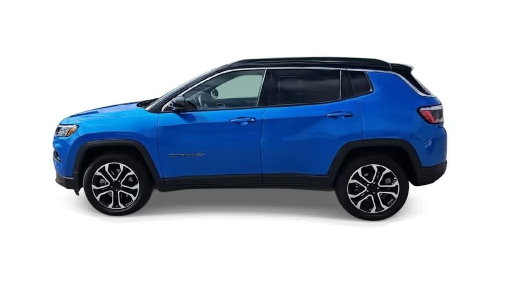 Used 2024 Jeep Compass Limited AWD/4WD image 5