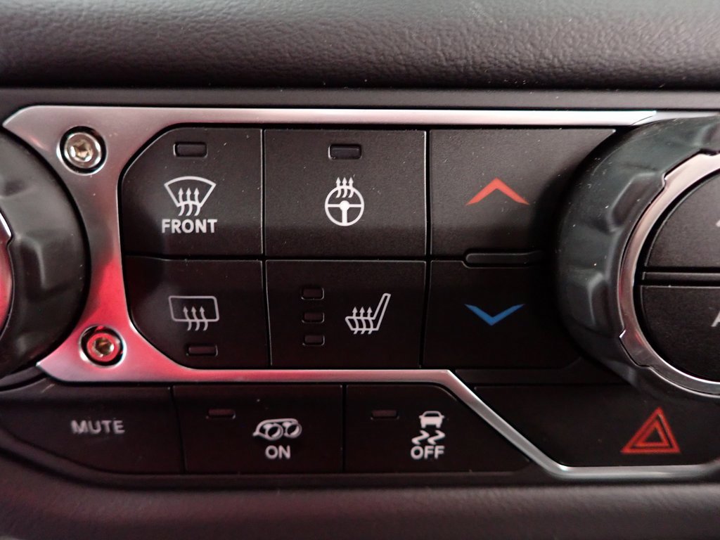 New 2025 Jeep Wrangler Unlimited Rubicon 392 image 3