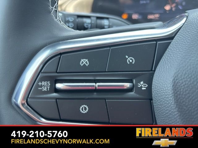 New 2025 Chevrolet Traverse Z71 w/ Driver Confidence Package image 35