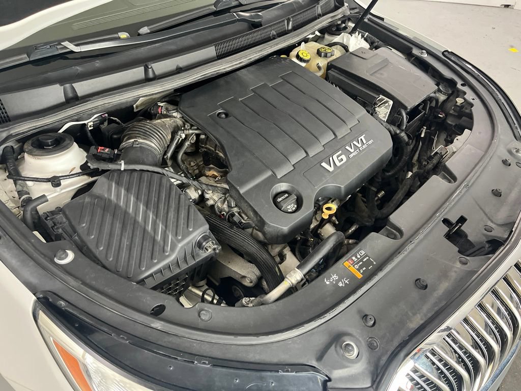 Used 2016 Buick LaCrosse Leather FWD image 10