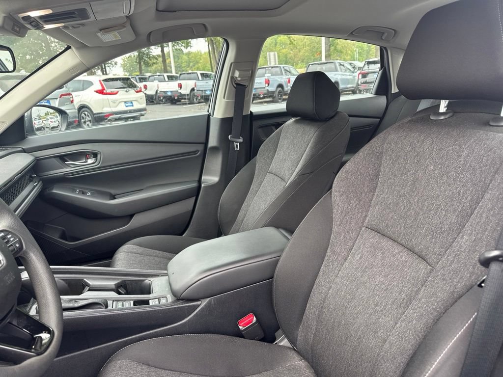 Used 2024 Honda Accord EX image 14