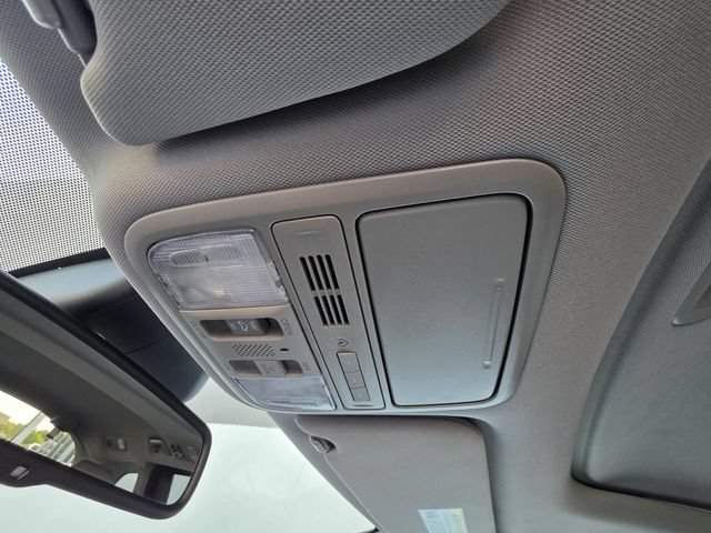 Used 2016 Honda Odyssey EX-L image 32