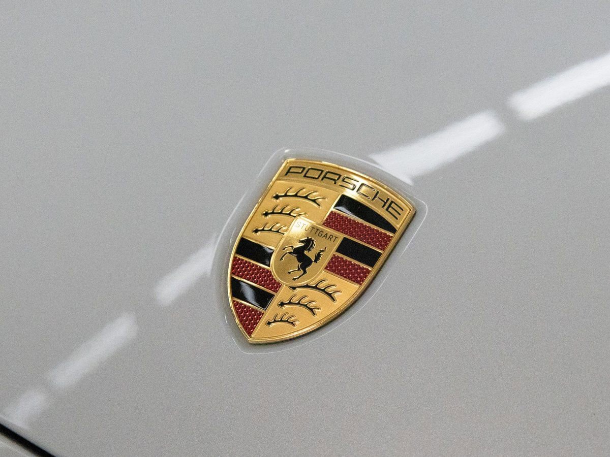 New 2025 Porsche Macan 4S Electric image 11