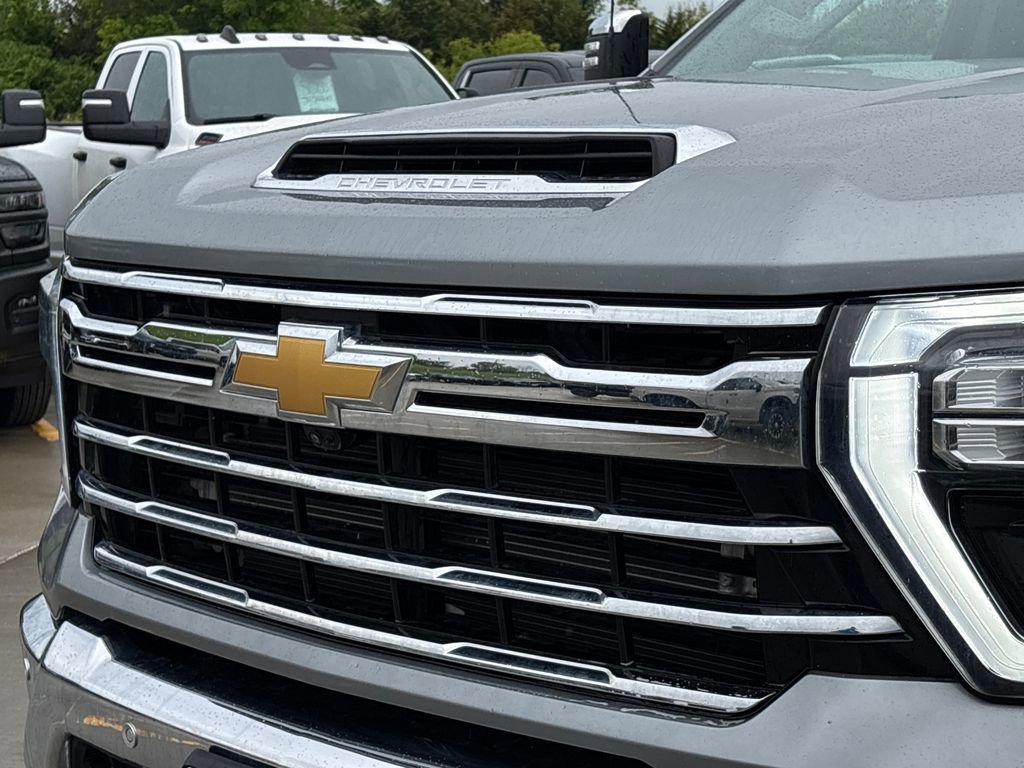 Used 2024 Chevrolet Silverado 3500 LTZ w/ LTZ Premium Texas Edition AWD/4WD image 69