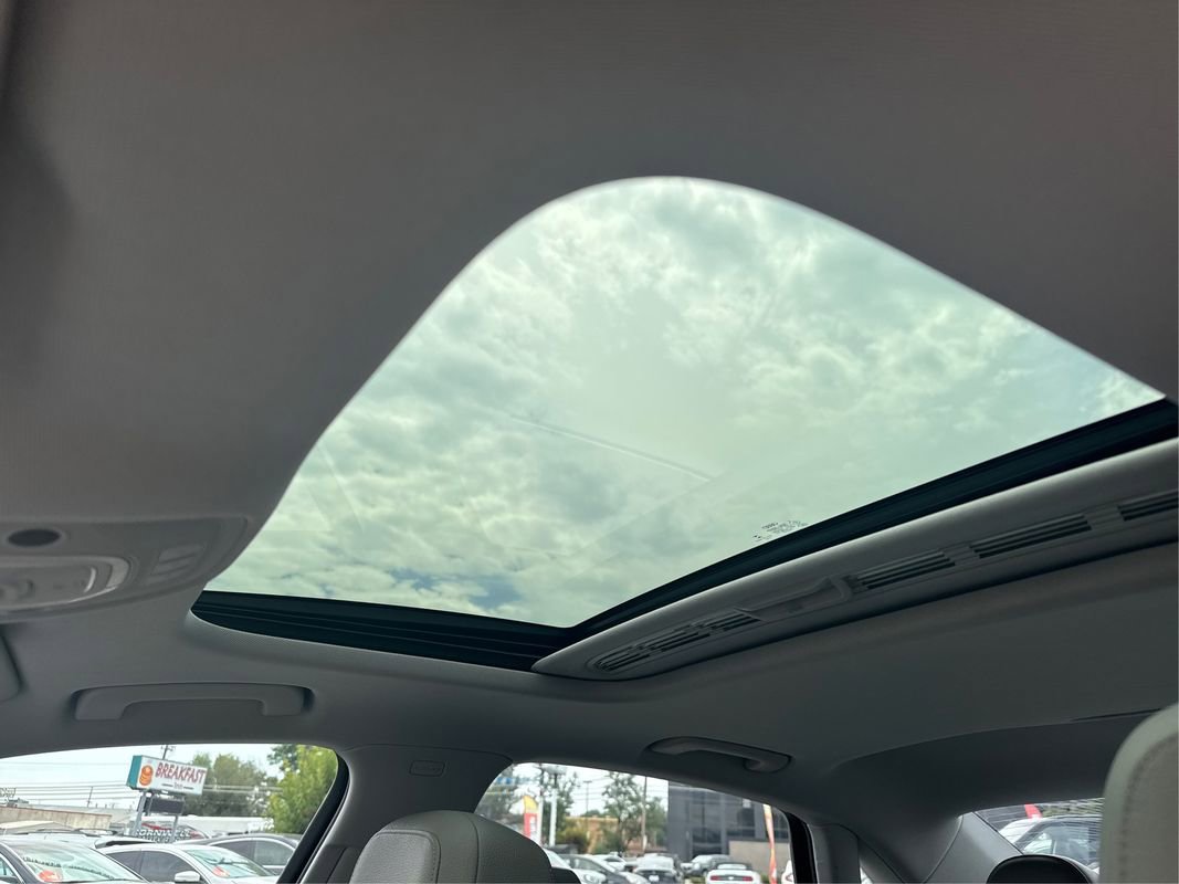 Used 2017 Audi A4 2.0T Premium Plus image 21