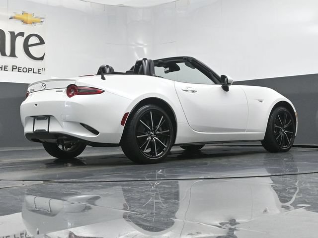 Used 2024 MAZDA MX-5 Miata Grand Touring w/ Weather Package RWD image 32