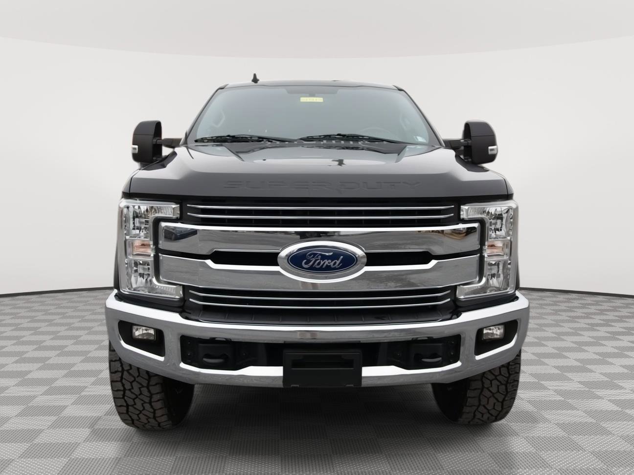 Used 2019 Ford F250 Lariat w/ Lariat Value Package image 9
