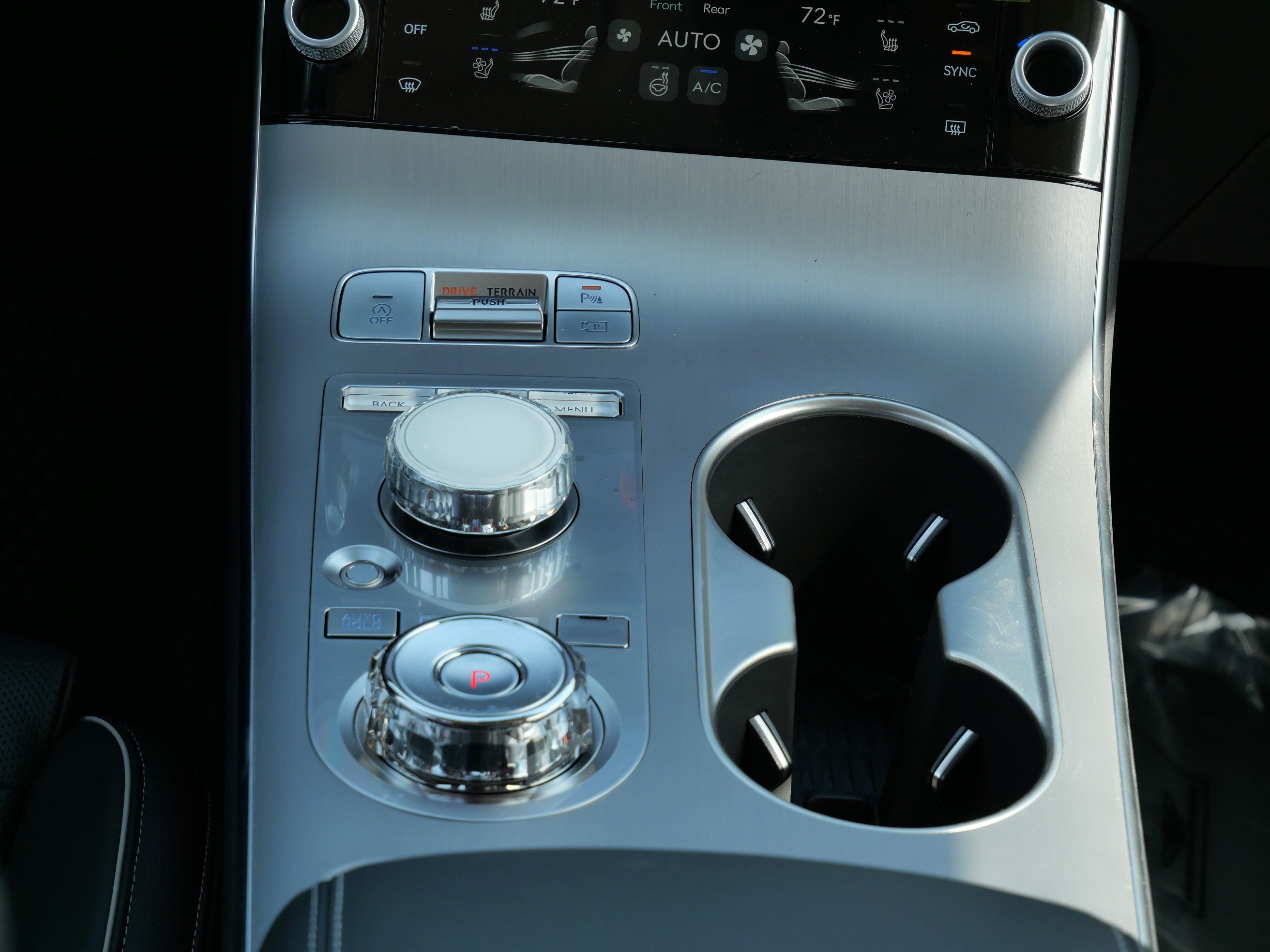 New 2026 Genesis GV70 2.5T Advanced AWD/4WD image 9