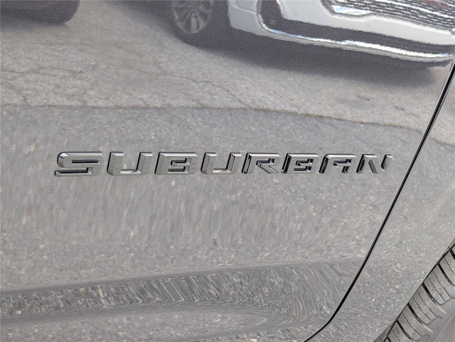 New 2026 Chevrolet Suburban LS w/ LPO, Dark Essentials Package AWD/4WD image 5