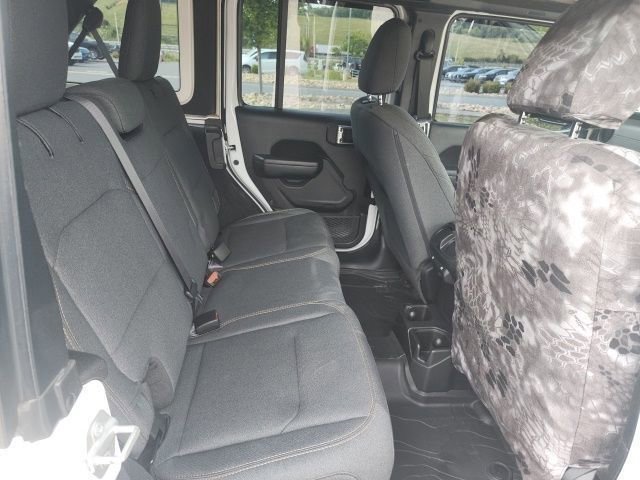 Used 2024 Jeep Wrangler Unlimited Sport w/ Convenience Group AWD/4WD image 14
