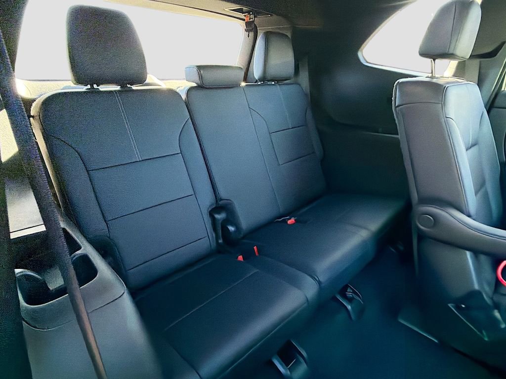 Used 2024 GMC Acadia Elevation image 21