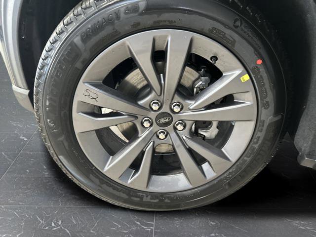 New 2026 Ford Explorer Active w/ Active Comfort Package AWD/4WD image 35