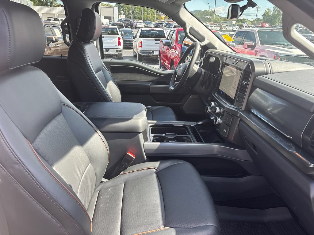Used 2026 Ford F350 Lariat w/ Chrome Package AWD/4WD image 12