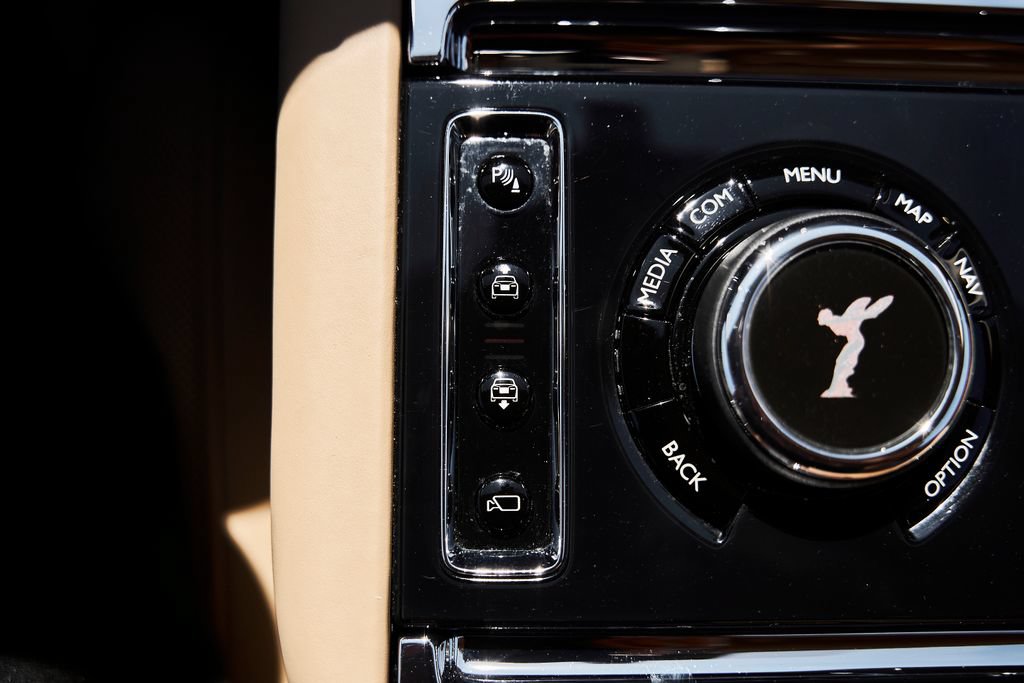 Used 2020 Rolls-Royce Cullinan AWD/4WD image 62